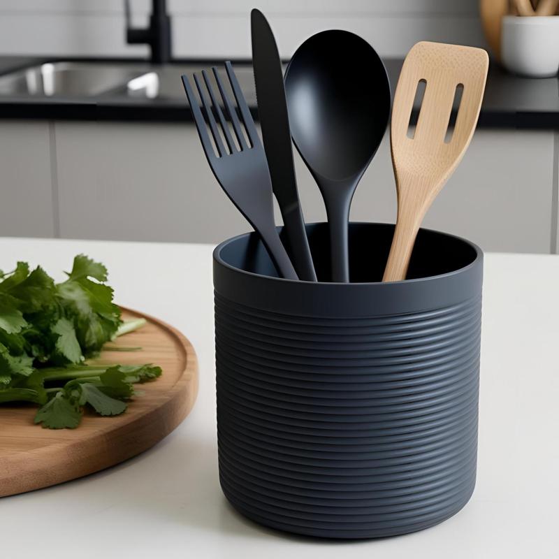 Ribbed designed kitchen utensil holder pot