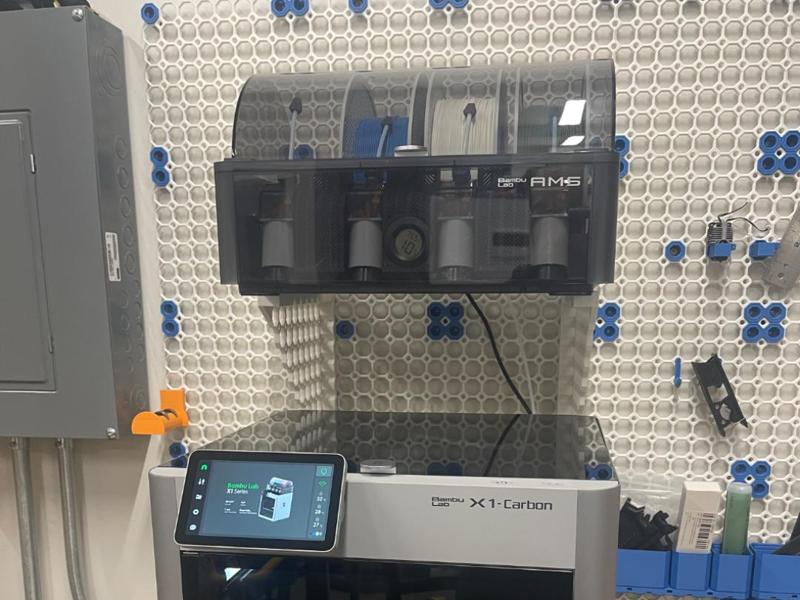 Multiboard AMS Shelf and Build Plate Holder