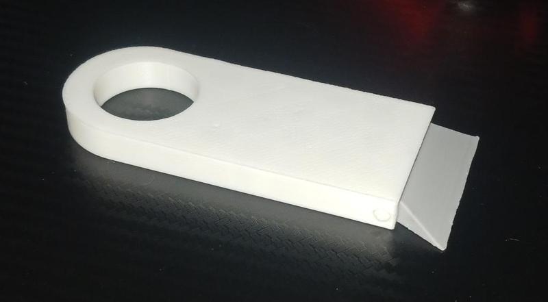 Bed Scraper (With interchangable blade!)