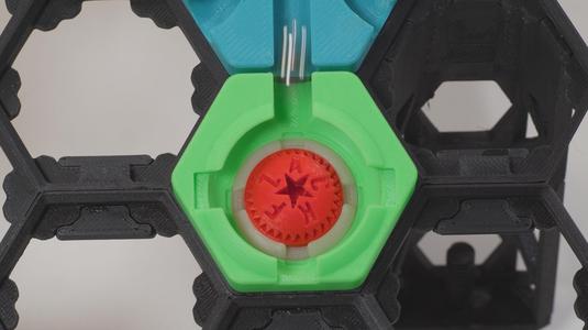 Hextraction Seek Tile