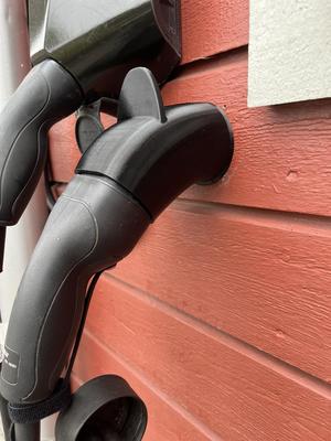 TYPE2 Cable / Connector bracket with hidden mounting