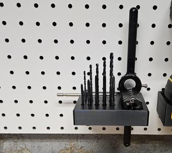 Milwaukee SAE Tap and Die Set Pegboard Peggit Mount