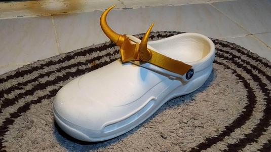 Loki Crocs