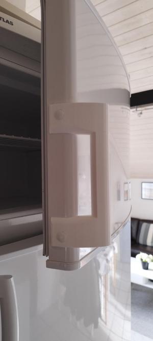 Fridge-handle