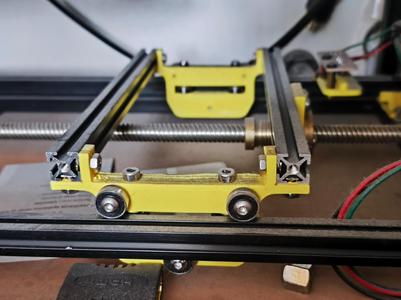 Makerbeam linear rail for nema 17