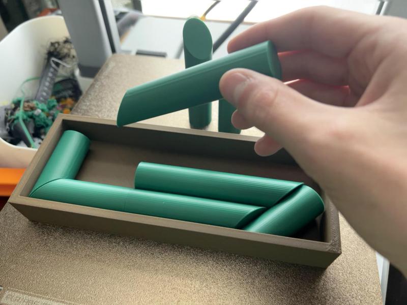 Log in box puzzle