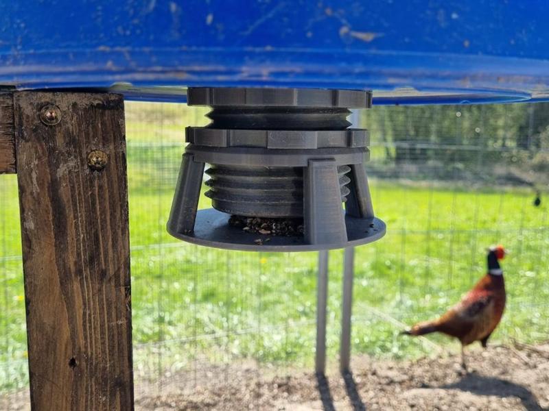 Chicken, Pheasant and other Poultry Feeder