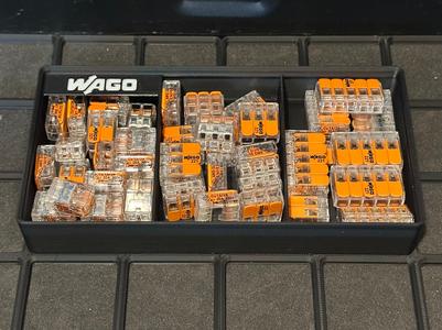 Gridfinity Bin for WAGO 221