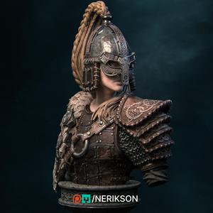 Thyra Bust With Helmet [presupported]