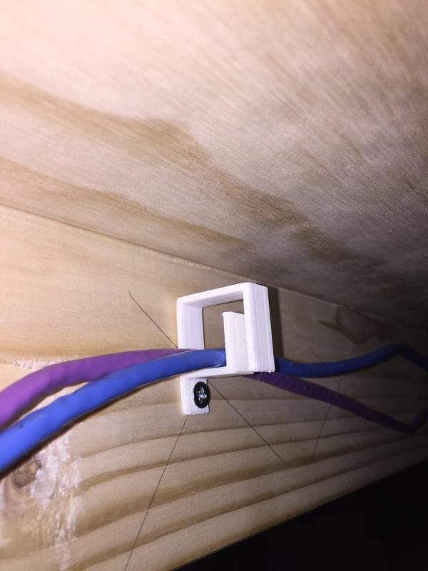 wire management bracket - small, simple, fast - model railroad