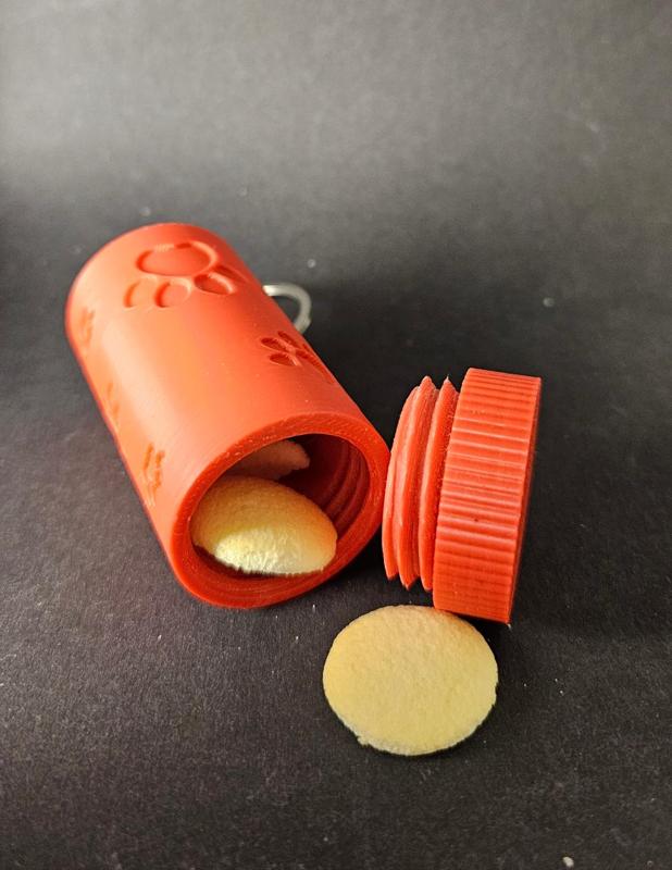 Pet treat container