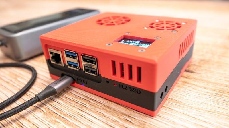 Little Backup Box, Raspberry Pi 5 case, version 3