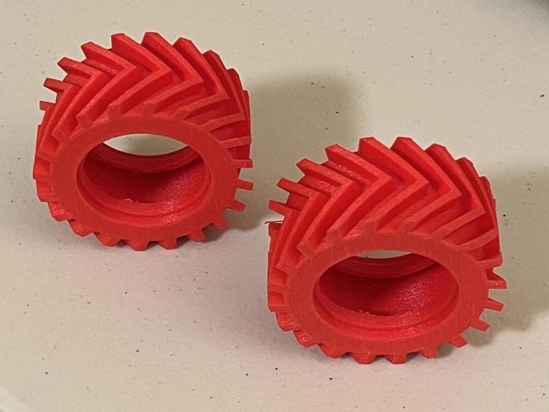 RC10 Team Car Rear "V" Tires 1.9"
