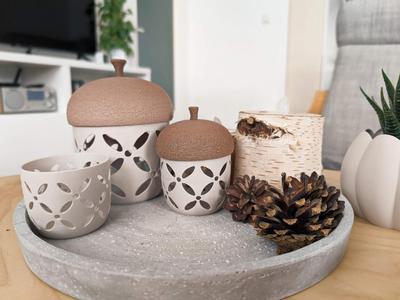 Acorn-shaped multi-purpose decoration