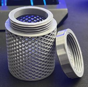 Inside Spool Silica Gel Container (modified lid and underside pattern)