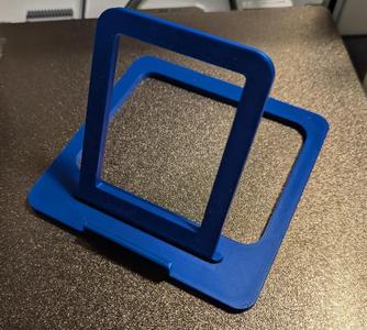 (Yet another) Phone stand for soft surfaces   