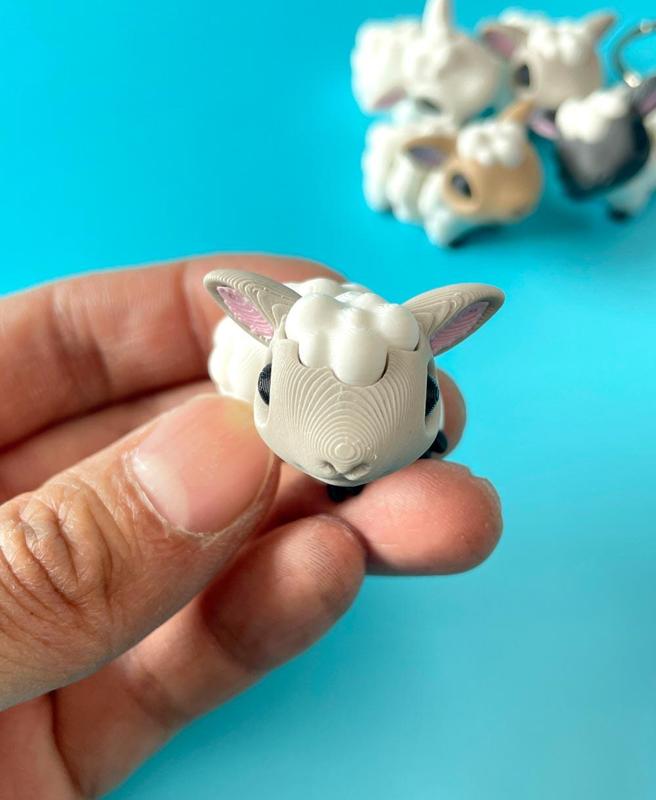 tiny lamb — articulated flexi print-in-place fidget animal