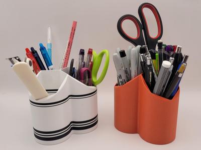 Three cup pen holder / desk organizer