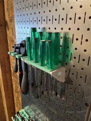 Wall Control DDD - Ratchets