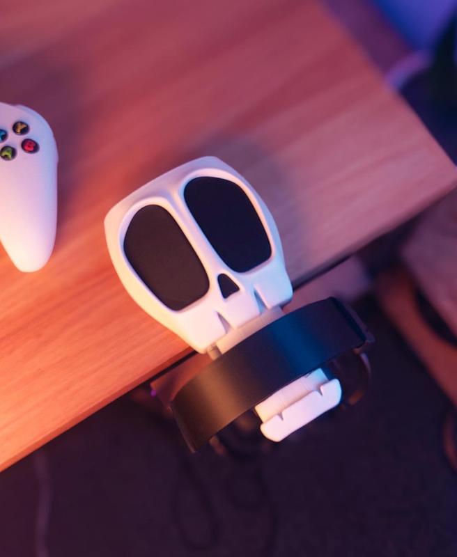 Skull Headphone Stand with Clamp