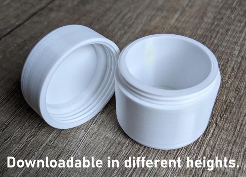 Round Box with Thread