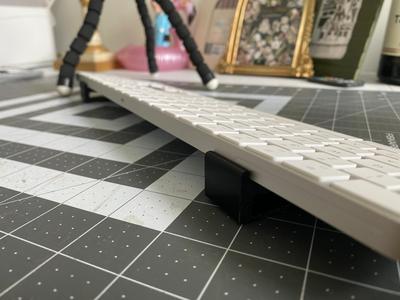 Apple Magic Keyboard Ergonomic Riser