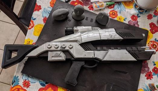Mass Effect M8 Avenger Assault Rifle (Split Files)