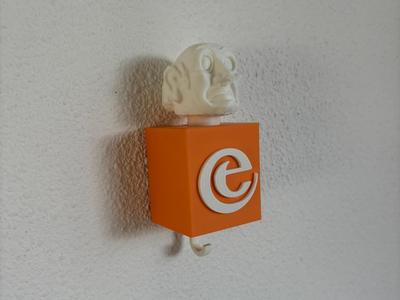 Langnek retractable key/coat hook - Efteling