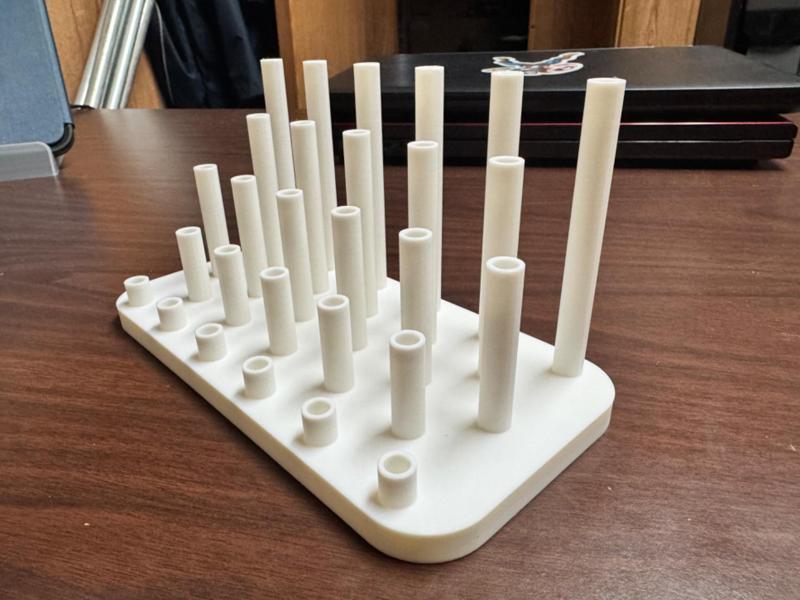 Straw Topper Display Stand. Holds 28.
