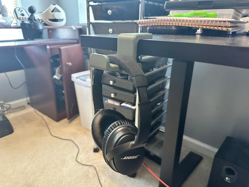 Desk Headphone Clamp