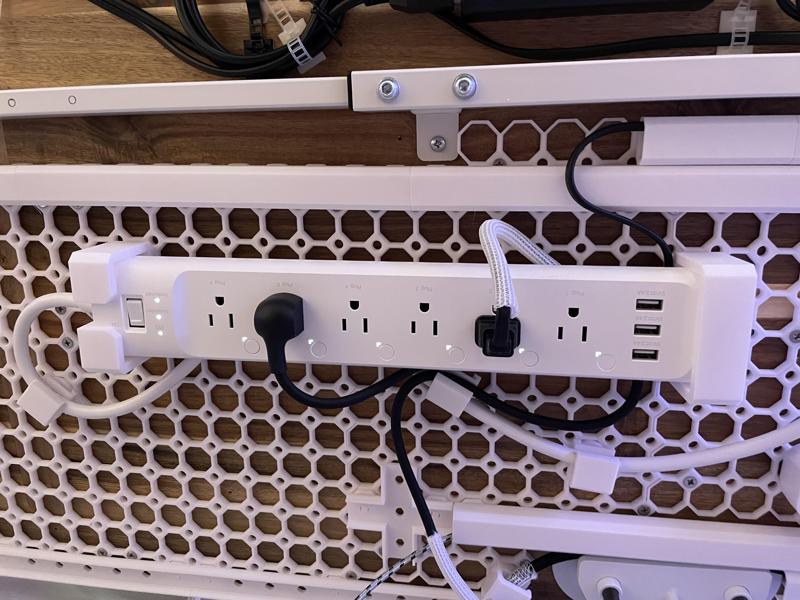 Underware / Multiboard TP-Link Kasa HS300 Smart Power Strip Brackets