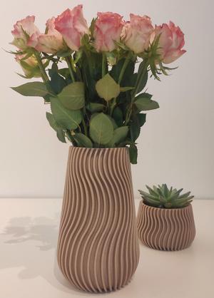 Flower vase with IKEA glass inside