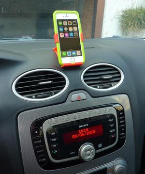 Ford focus II 2008-2011 Iphone / cellphone holder