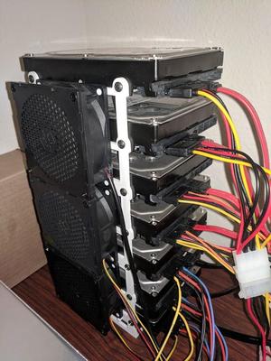 Modular hdd rack stackable 3.5 hard drive bracket 80 mm fan mount