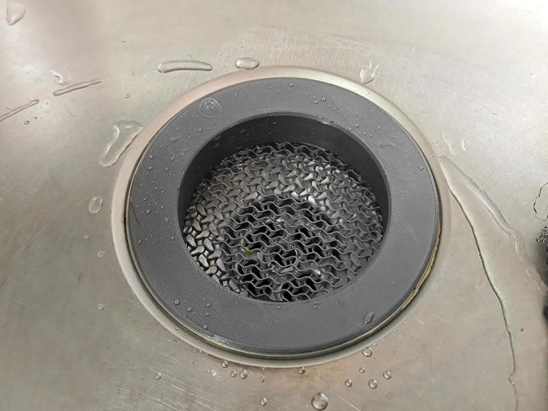 Kitchen drain strainers (multiple sizes)