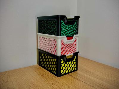 Stackable organizer with infill patterns