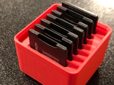 Gridfinity 1x1x4 holder for 7 full size SD cards