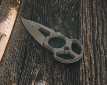 Knuckle Duster Dagger