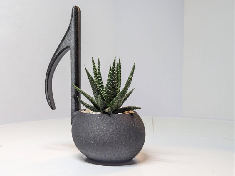 Musical vase (planter - note)