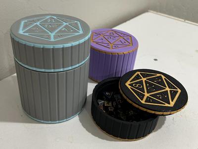 DND Dice and Miniature Storage With Screw On Lid