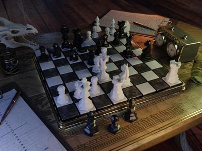 Modern Medieval Low-Poly Chess Set