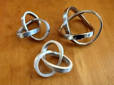 Water-soluble mold for cast-metal Trefoil Knot