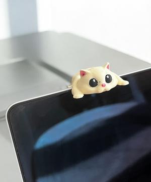 Cat Clip for Laptop Screen – Workspace Accessory