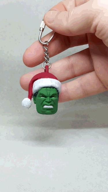 santa Hulk keychain
