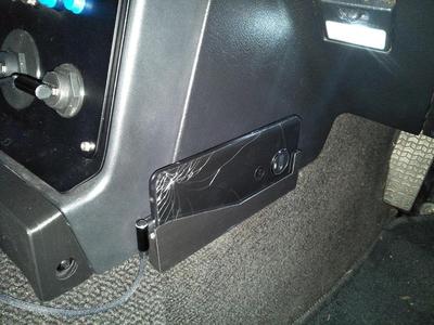 Miata MX-5 Phone Holder - Side Dash (Moto G7)