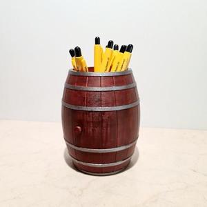 Barrel pen/pencil holder