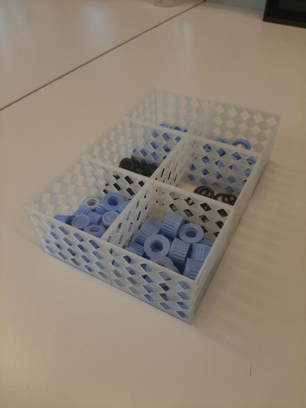 Simple Box for Lab Blue Stuff