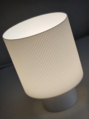 RippleGlow Table Lamp