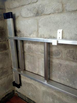 ladder holder