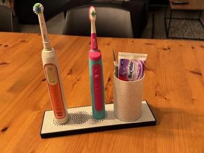 toothbrush holder with cup 